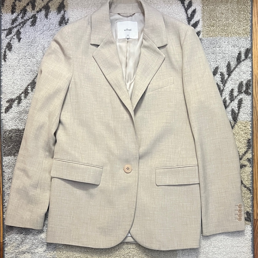 Aritzia Wilfred Generation Beige Blazer